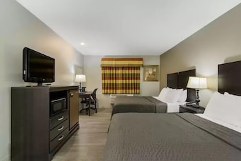 Standard Room, 2 Queen Beds, Non Smoking