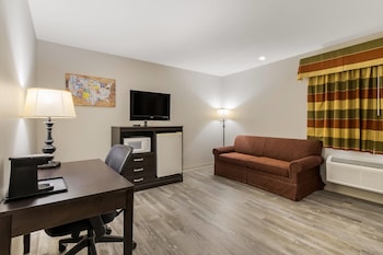 Suite, 2 Queen Beds, Non Smoking
