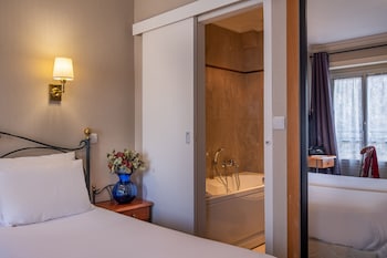 Family Triple Room