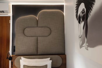 Business Room