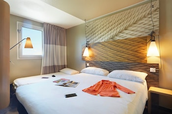 Standard Room, Multiple Beds