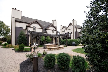 Suite, 1 King Bed, Non Smoking, Fireplace (Bunk beds)
