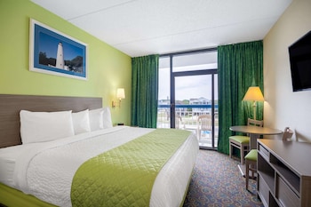 Room, 1 King Bed, Accessible, Non Smoking (No Pets, Pool View)