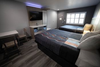 Standard Room, 2 Queen Beds