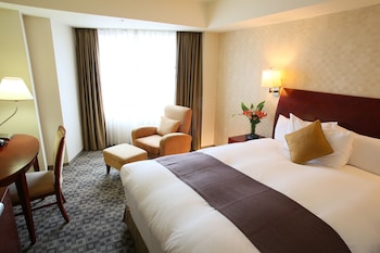 +Deluxe Room, 1 Queen Bed