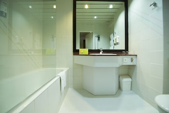 Twin room for Single use