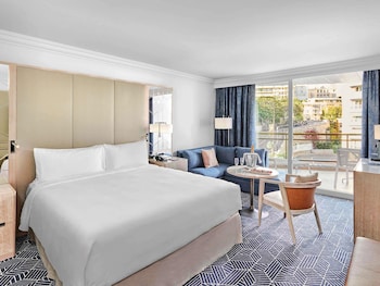 Hairpin Room, City view, 1 kingsize bed
