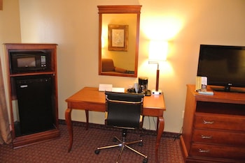 Standard Room, 2 Queen Beds, Non Smoking
