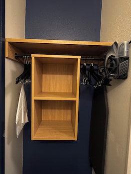 Room, 1 King Bed