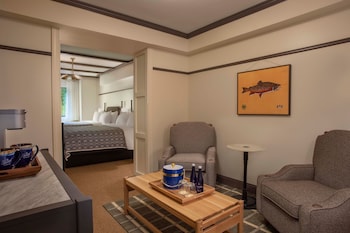 Room, 2 Queen Beds (Mobility/Hearing Accessible, Tub)