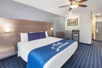 Room, 1 King Bed, Non Smoking (Second Floor, Interior Stairs Only)