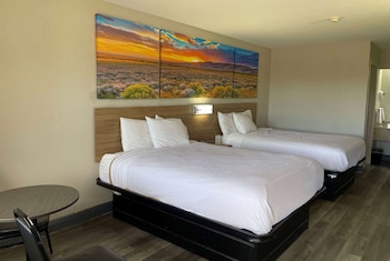 Standard Room, 2 Queen Beds