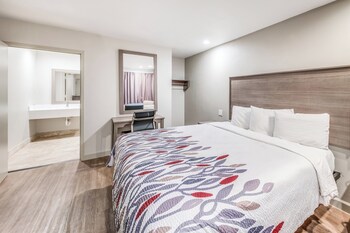 Deluxe Room, 1 King Bed, Accessible, Non Smoking