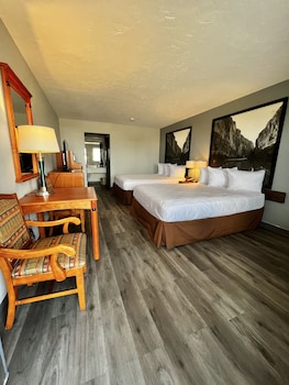 Standard Room, 2 Queen Beds