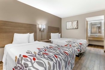 Deluxe Room, 2 Double Beds, Accessible (Smoke Free)