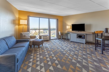 Suite, 1 King Bed (Additional Living Area)