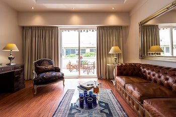 Deluxe Suite, Multiple Beds, Non Smoking, Balcony