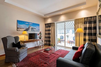 Executive Room, 1 King Bed, Non Smoking, Balcony