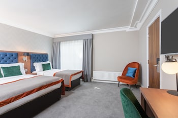 Refurbished Triple Room