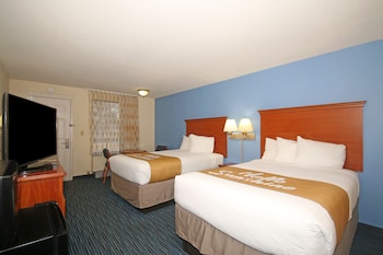 Room, 2 Double Beds, Accessible, Non Smoking (Mobility)