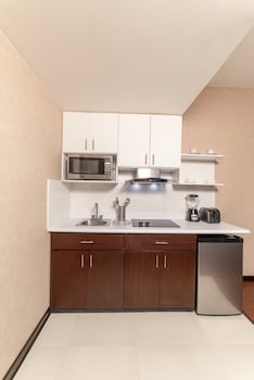 Apartment, Multiple Beds, Kitchenette