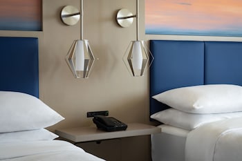 Standard Room, 2 Queen Beds (Hearing Accessible)