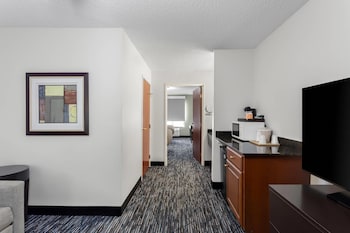 Suite, Multiple Beds, Non Smoking