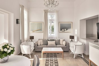 Presidential Villa, 3 Bedrooms, City View