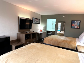 Room, 2 Queen Beds, Non Smoking