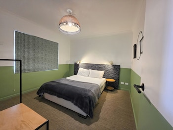 Toro Suite (Two Bedroom, Kitchenette)