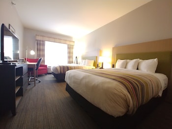 Room, 2 Queen Beds, Accessible, Non Smoking (Roll-in Shower)