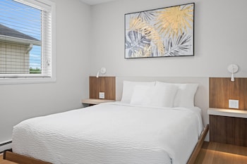 Cottage, 1 Queen Bed, Non Smoking, Kitchen