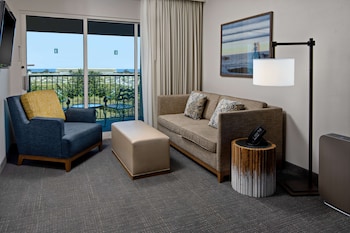 Premium Suite, 1 King Bed, Balcony