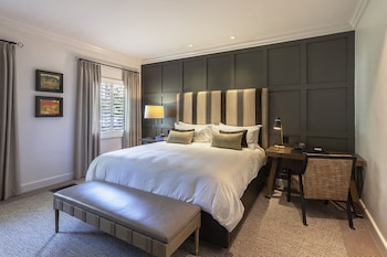 WALLACE NEFF ESTATE ROOM - KING BED