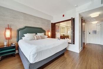 Bayview Junior Suite King