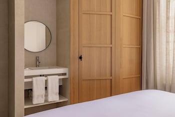Classic Double Room Single Use