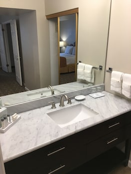 Signature Suite, 2 Bedrooms