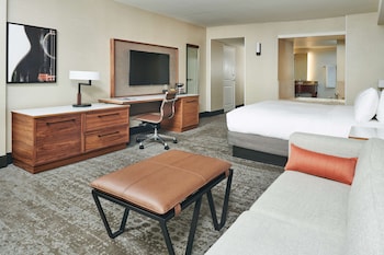 Room, 1 King Bed, Jetted Tub
