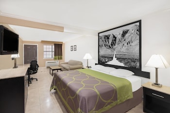 Standard Room, 1 King Bed