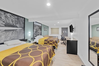 Standard Room, 2 Queen Beds, Smoking