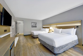 Room, 2 Queen Beds, Mobility Accessible (Mobility)
