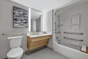 Room, 2 Queen Beds, Mobility Accessible (Mobility)
