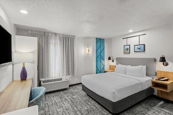 Standard Room, 1 Queen Bed, Non Smoking