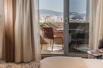 Suite, 1 Bedroom, Balcony (Balcony)