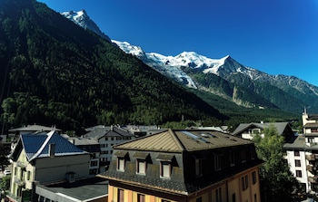 Prestige Suite with Terrace and Mont-Blanc View