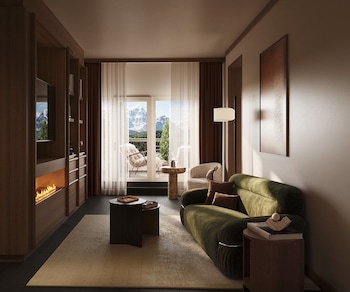 Deluxe Suite with Living Room, Terrace and Mountain View