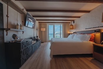 Room, 1 King Bed, Ocean View (Adults Only, Marina Hotel)