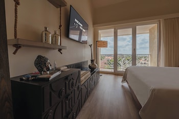 Room, 1 King Bed (Adults Only Marina Hotel, Island View)