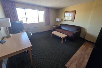 Suite, 1 Queen Bed, Non Smoking