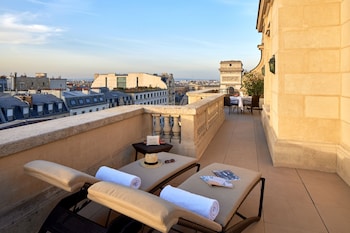 Arc de Triomphe Terrace Suite